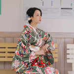 Charger l'image dans la galerie, Kimono Japonais Traditionnel Femme
