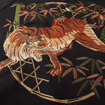 Charger l'image dans la galerie, Sweat Japonais Jungle Tigre 'Iwate'
