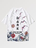 Charger l'image dans la galerie, T-shirt Japonais 'Bat in the Ocean'
