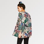 Charger l'image dans la galerie, Veste Kimono Fleurie Femme 'Seijiri'
