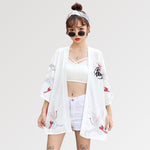 Charger l'image dans la galerie, Veste Kimono Femme Motifs Grues 'Kamen Rider'
